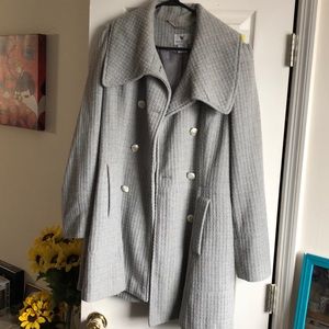 Gray heavy tweed pea coat